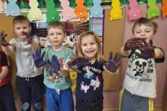 95b64ac9-a46d-4d39-b10d-319350d5fcc1