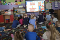 cf2f5d11-9ddb-4ff7-9aed-7649f5c39c85