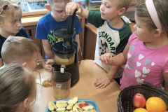 386657803_6698220603547812_3611582415239465019_n