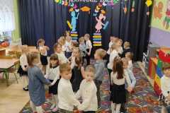 406209793_6898228716880332_4964945772394146421_n